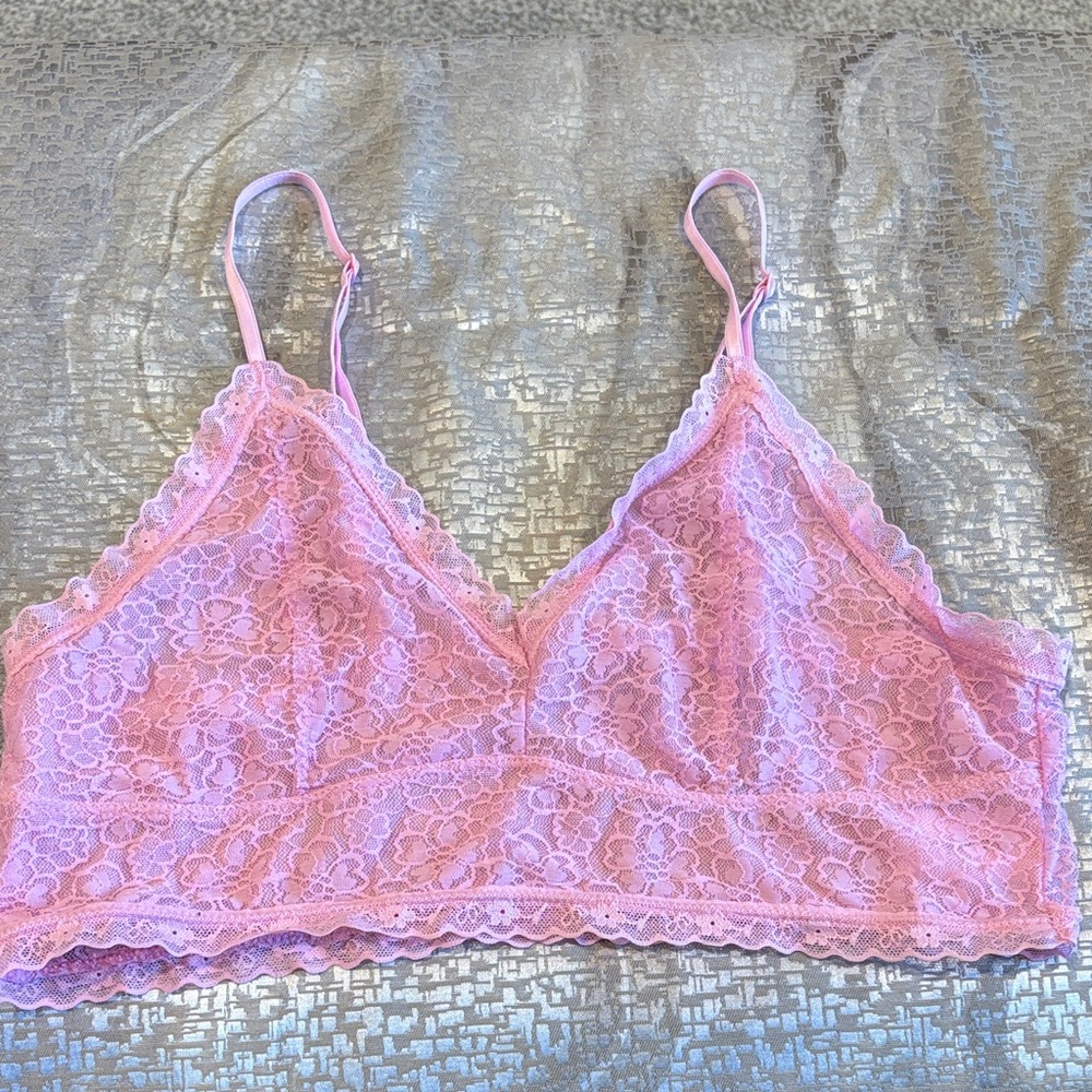 💗Pink Lace Bralette Abound 💗